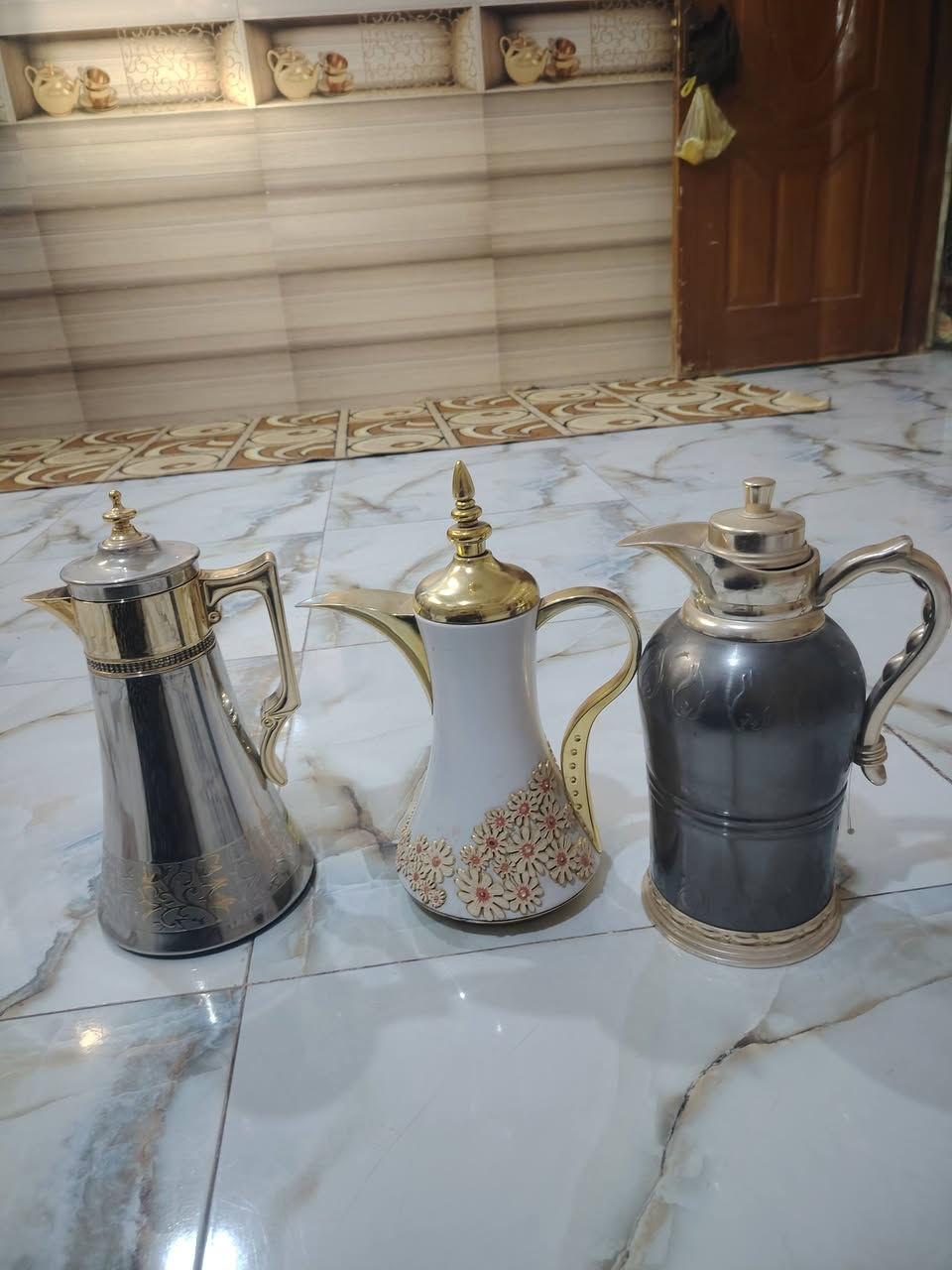 ترامز شاي لبيع من لكويت ذي قار زيناويه ***********
