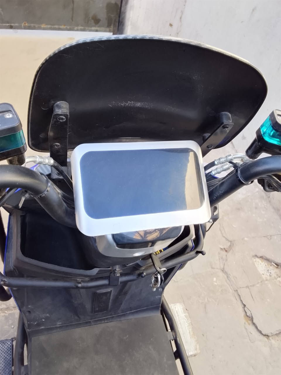 سلام عليكم خوان موطور شحن جديد موديل 25نضيف حيييل وموطور حلو والسعر 700هاذه رقمي 
‏‪***********‬‏او‏‪***********‬‏
