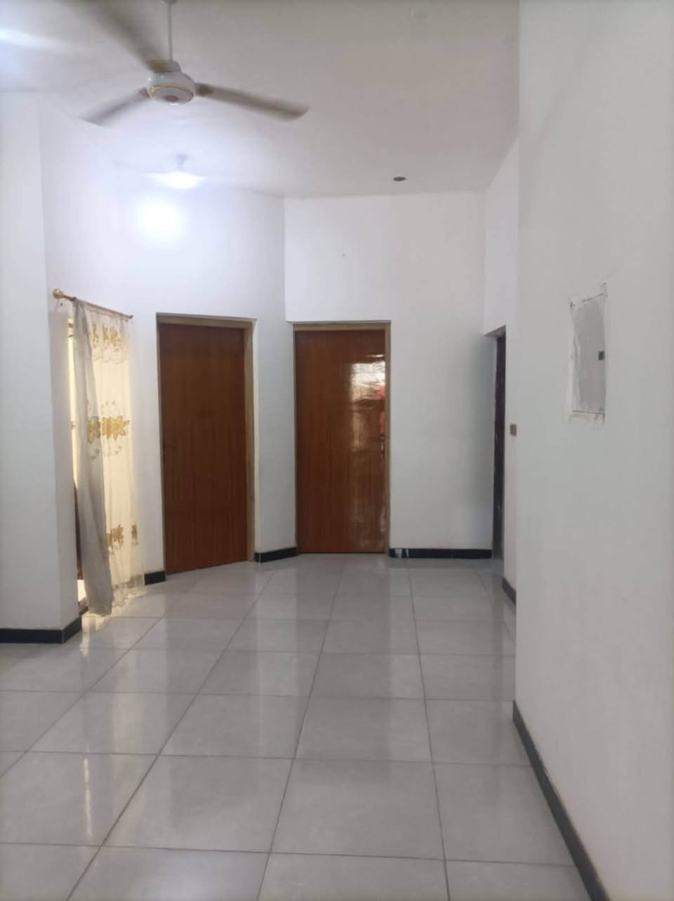 للبيع بيت زراعي بناء حديث المساحه 200 متر بگاع ابو حارث خلف حجي فايز استفسار ‭***********‬
