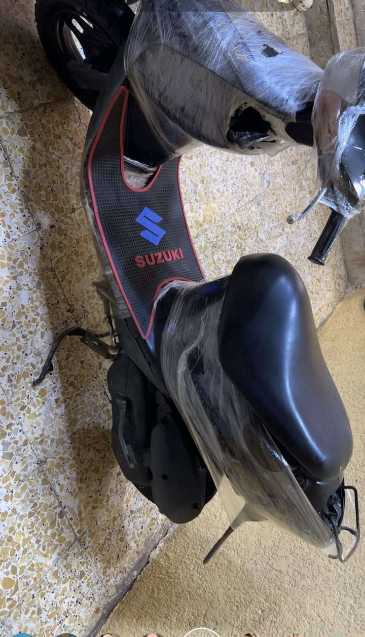 دراجه سازوكي للبيع السعر 300 الاتصال ***********ميسان حي الرسالة
