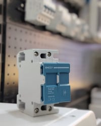 Fuse Holder Onccy 32A 2pole السعر 6000 متوفر توصيل لجميع المحافظات 077...