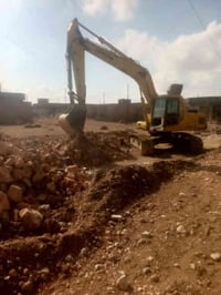 حفاره كوماتسو داش 6 للبيع تبريد شقال جاهزه عل الشقل بدون رقم بيها رولا...