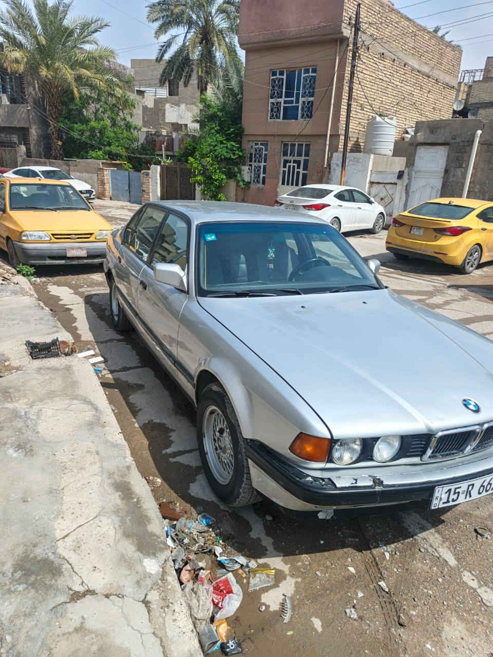 سلام عليكم من رخصت لادمن بيم دبليو حجم كبير 750 موديل 92فول مواصفات رقم انبار بسمي سعر 80 وبيه مجال بيع او مراوس باجيرو حسب لقناعه ولكم تغدير ولحترام ***********
