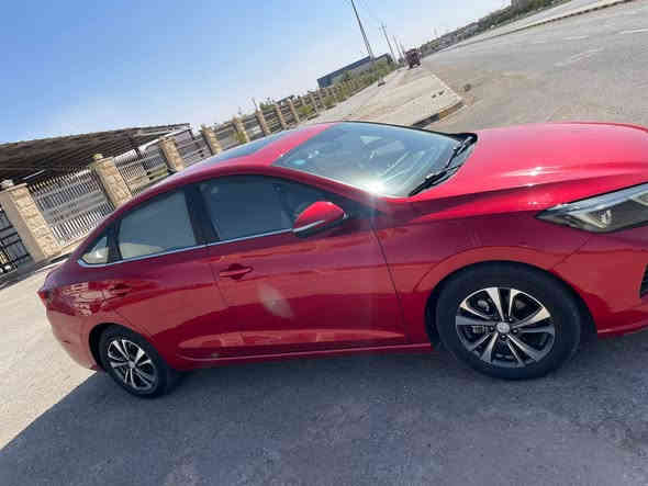 سلام عليكم 
شانجان ايدو بلص 2022
محرك 1600 
بيه فقط جاملغ سايق بارد بسيط
وبارد بالباب جهه راكب
فول مواصفات 
بصمه
فتحه سقف
تشغيل عن بعد
اشاير بالمري
هاند بريك بصمه
كشنات جلد
حساسات خلفي 
شاشه متصله 
تبريد خلفي
تحكم سترين كروز سرعه
مانع انزلاق
سنويه باسمي
كير ومحرك مكفوله
***********
