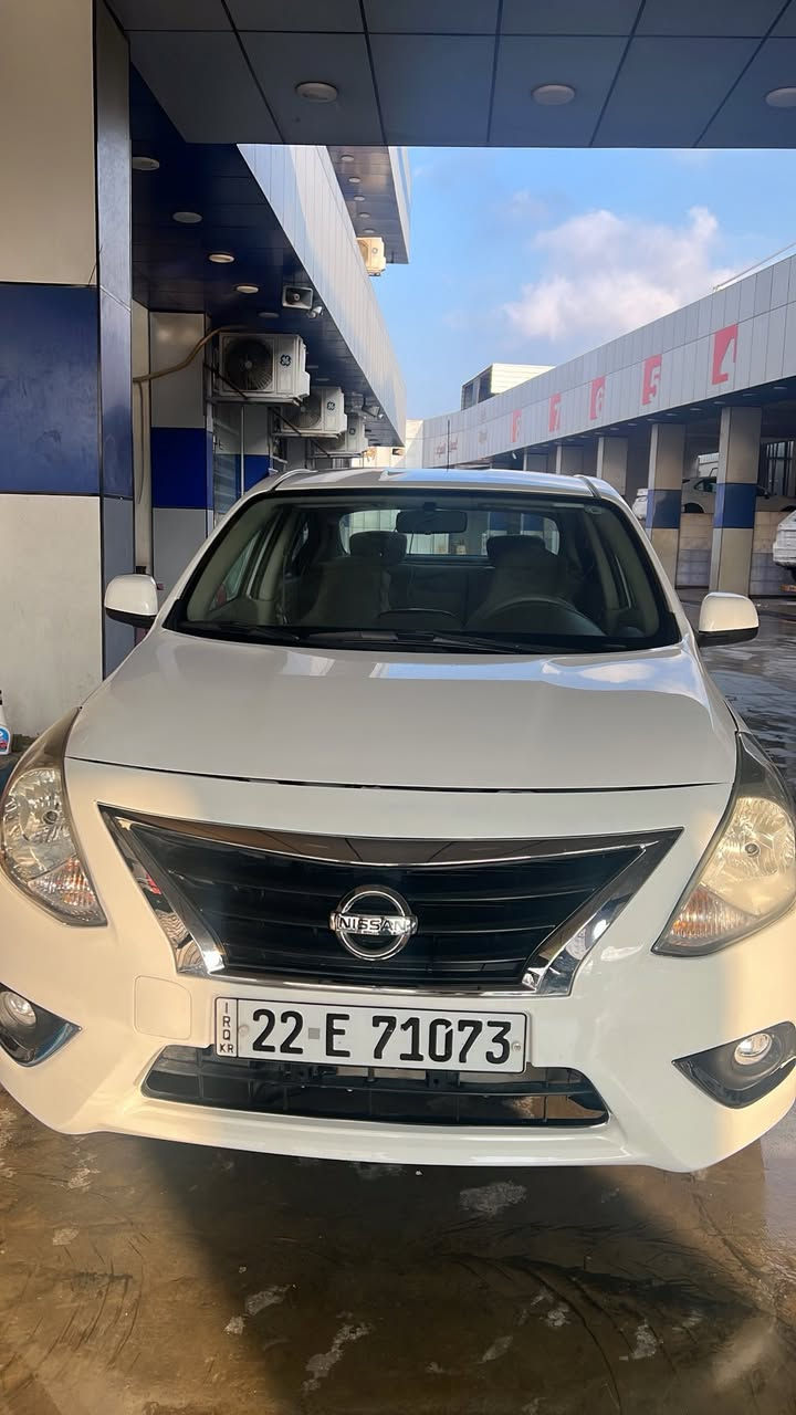 السلام عليكم نيسان سني ٢٠٢٢ هندي سيارة نضيفة ومكفولة عدة ٤ اصابع بارد فقط بدون صبغ السعر ١١٤ وبيها مجال 
***********
