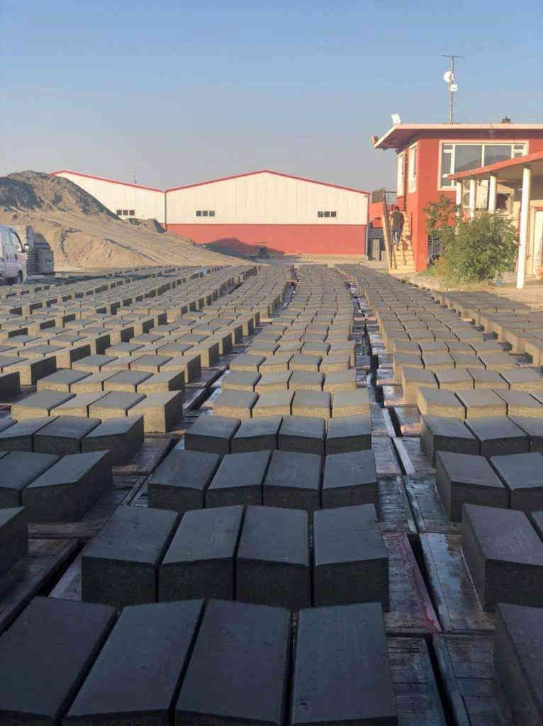 معمل بيهارتون مسلم
لأنتاج انواع مقرنص و كربستون و سواقي 
نعمل دائما لخدمتكم ولتقديم الافضل في جمیع محافظات العراق ✅
توصيل لكل محافظات 
———--------------------------------------
العنوان : كركوك - طريق اربيل -مفرق شوان -
 للاستفسار :-
***********
***********
***********

معمل بیهارتون مسلم
طريق کرکوك - اربيل 
https://goo.gl/maps/2Z1ZLoy3PECzQgzx9
