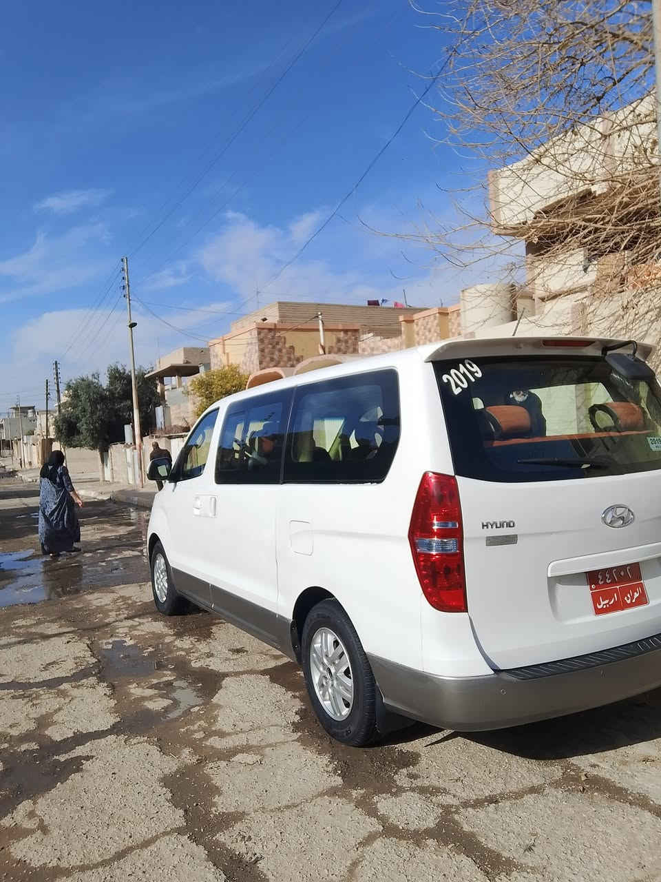 السلام عليكم تاركس 19 رقم اربيل هزه جديده بيها صبغ جاملغ خلفي من جهه السائق البونيد صبغ ***********
