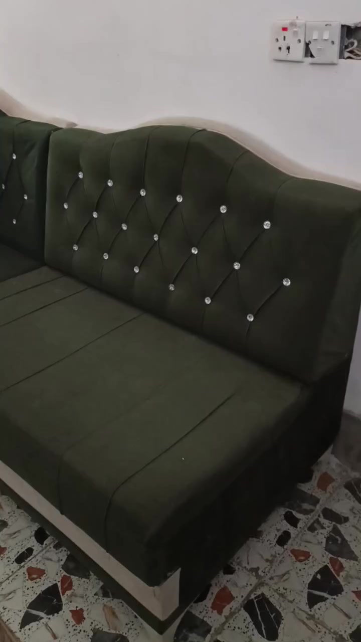 السلام عليكم للبيع طخم تركي ٧ متر بسعر ١٧٥ العنوان موصل يارمجة الشرقية الاتصال علخاص


**إذا كنت صاحب هذا الإعلان وتريد حذفه لأي سبب، رجاءا أرسل رسالة إلى الدعم الفني**