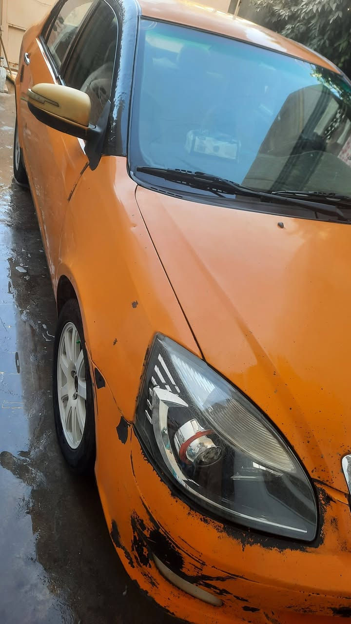 سلام عليكم جيلي موبل للبيع موديل 2012 محرك كورلا خليجي ١٨٠٠كير عادي سنويه ٢٠٢٨جديد تبريد مكان سياره ديالى خانقين *********** سعر ٤٥ بي مجال
