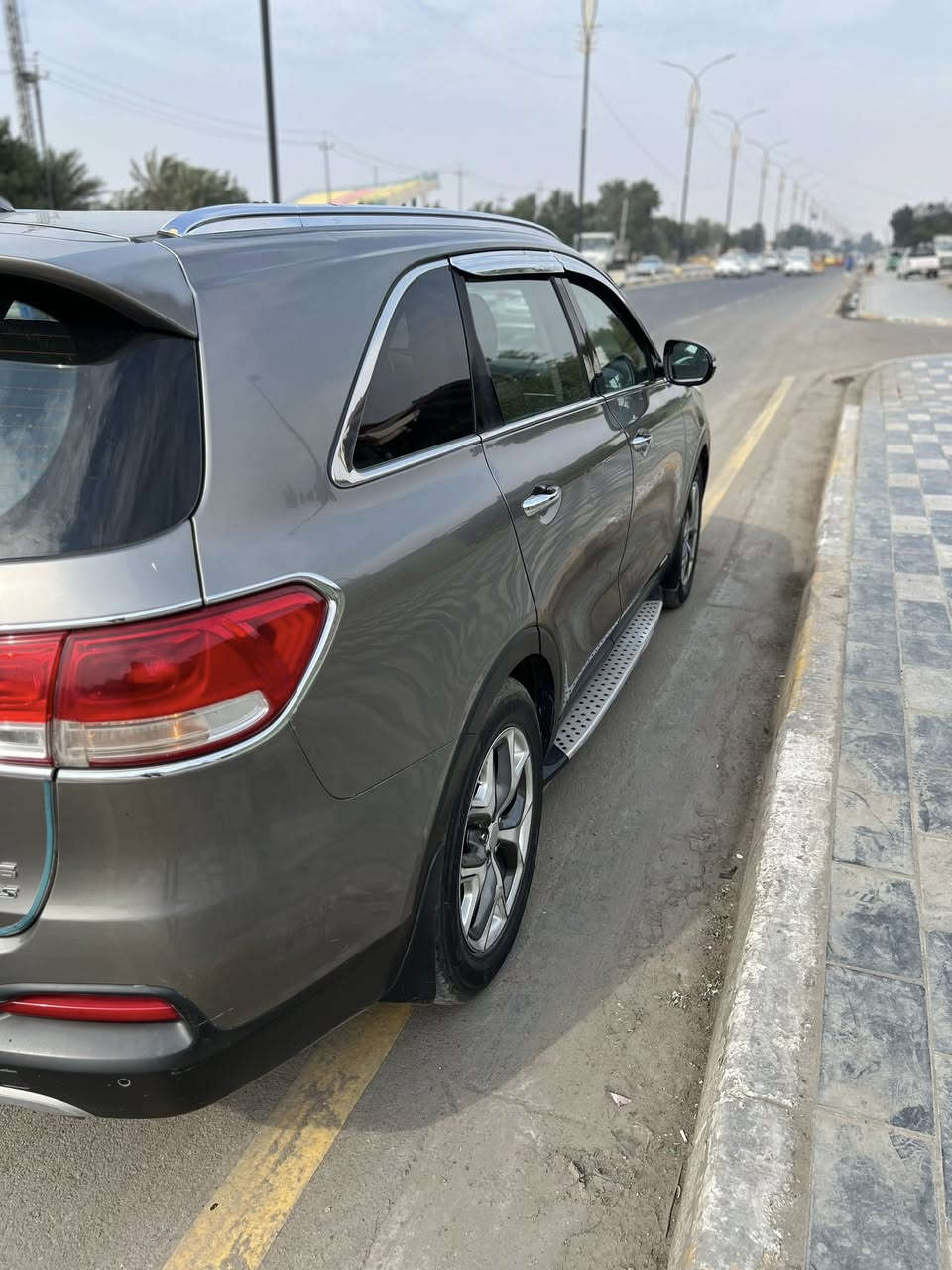 سلام عليكم سورنتو امريكي 2016
سياره ضربته جاملغ مبدل وبنيد نفسه وصوره الحادث جوه فول مواصفات للاخير ما عده الفور ويل وجاهزه من كلشي

وسياره نظيفه بمعنه الكلامه واي ضربه ما بيه ما عده ضربته مال امريكه وسياره سعره 165 وبيه مجال انشاءالله مكاني بغداد

***********
