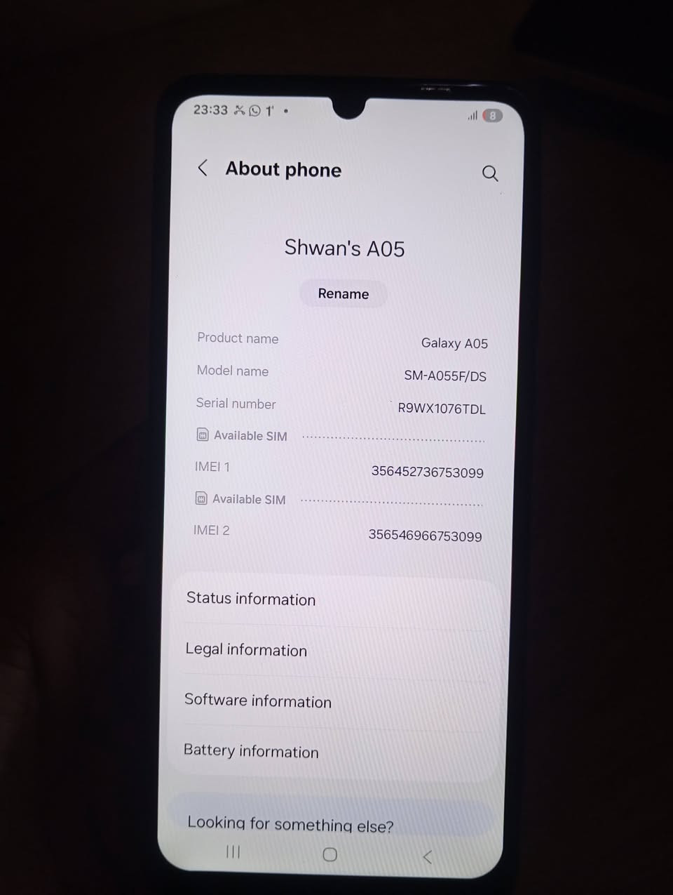 Samsung A05 
Samsung A05:بۆ فرۆشتن 

شوێن هەولێر گەیاندن هەیە نرخی ٨٠ هەزار

تێبینی . بەس شاشەی گۆڕاوە 

سیستەم: Android 15.

ڕووکار: Samsung One UI (زۆر سادە و سووکە).

نوێکردنەوە: هەموو ئەپدێیتێکی ئەمنی و سیستەمی وەرگرتووە.

شاشە: 6.7 ئینچ گەورە و ڕوون (HD+).

میمۆری: [128 ڕام 4]

کامێرای سەرەکی: 50 مێگاپێکسڵ (وێنەی زۆر ڕوون و جوان).

پاتری: 5000

شەحنکردنەوە: پشتگیری شەحنی خێرا (25 وات) دەکات.

پرۆسێسەر: Helio G85 

 دوو سیمکارت و مێمۆری کارت پێکەوە دەخوێنێتەوە.


**إذا كنت صاحب هذا الإعلان وتريد حذفه لأي سبب، رجاءا أرسل رسالة إلى الدعم الفني**