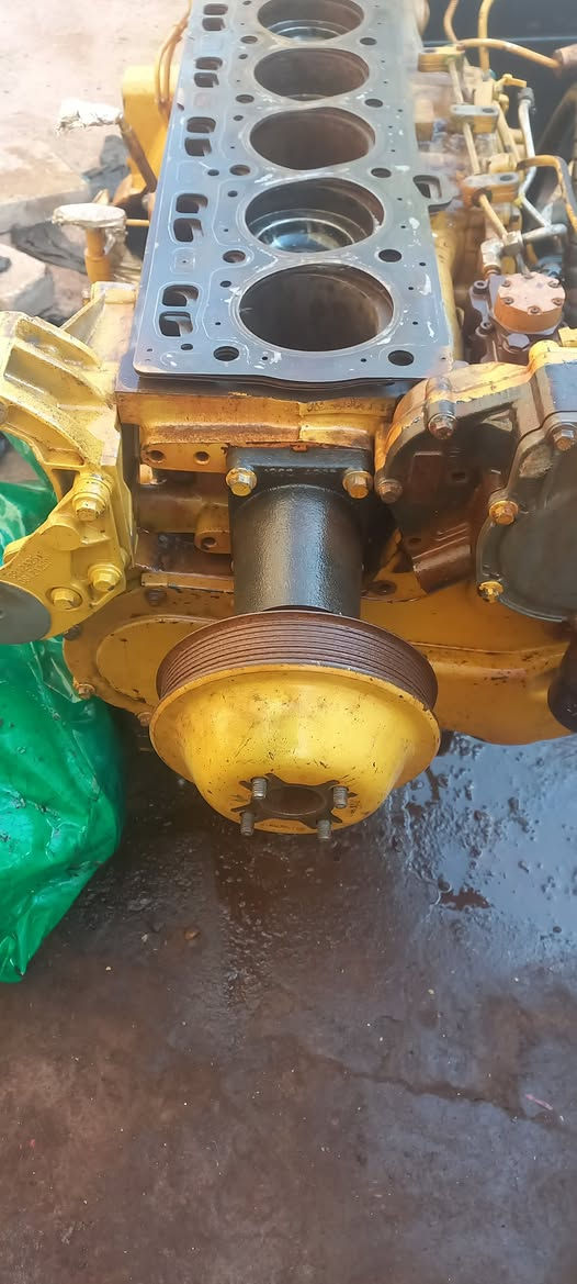 السلام عليكم للبيع نص محرك كتر بلر C.6بي نقص بستم دخول جديد اوربي نضيف مع العقل موجزد وصل مثل ما موضح ابيعه على وضعه ***********
