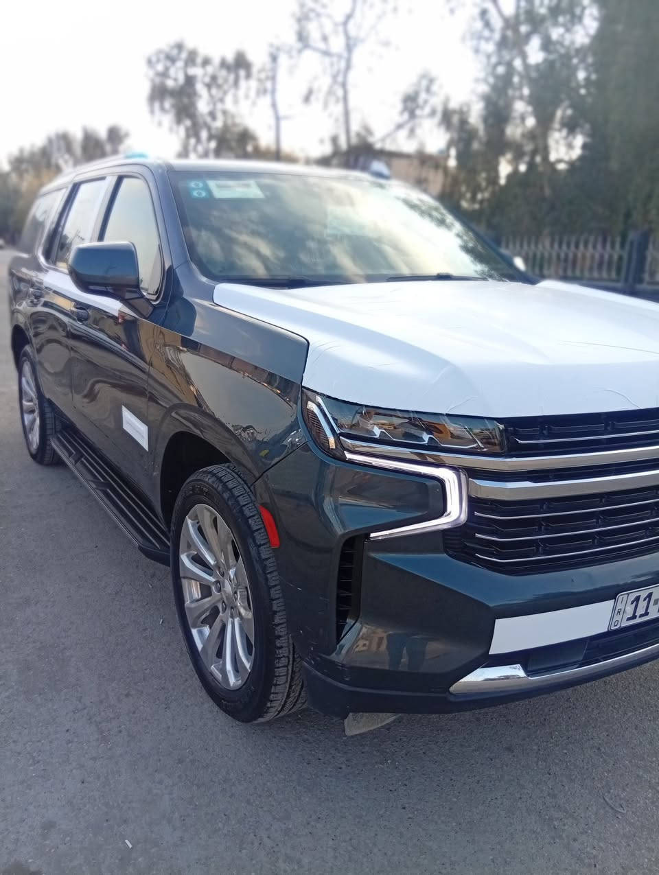 تاهو2021 LTوارد أمريكي 
(حادثها قبق جنطه مبدل نفس الون وجاملغ خلفي صبغ)
فقط بيع فقط بيع.
تخم تاير جديد اصلي 
اللون: رمادي
رقم بغداد  بسمي مشروع وطني 
ماشيه:20 كيلومتر 
8سلندر محرك(5300) 
المواصفات : فول عده البنراما 
بصمة
جنطه كهرباء 
كراسي منفصلة 
كراسي اثنين كهرباء
شاشة امامية
كامرة خلفية دوارة اصلية
وضعيات قيادة
نظام تحديد_المسار
نظامAUTO_START
رادار_امامي
نظام مانع_تصادمامامي
مساعدرك _المركبة
اشاراتمساعدةركن_المركبة
التحكم بسرعةالمروحة
ازالةالضباب عن_النوافذ_تلقائياً
ازالةالضباب الخلفي_تلقائياً
هندبري كدكمة_(كهربائي)
نظامAU_HOLD
تبريد خلفي منفصل
تشغيل عن بعد
ثلاجة
كروس سرعة
فول تحكم استيرن(جهتين امامي+جهتين خلفي)
شاشة عرض الاعطال
دبل كير(عادي+اوتوماتيك)
ناقل حركة 10 نمر
دبل حساس(امامي+خلفي)
نظام تحكم بمستوى الضوء الداخلي
مانع انزلاق ABS
نقطة_عمياء
اشارة بالمري
لايت زنون(عالي+ناصي) اصلي
لد امامي
ويل_22_الجديد
مدخل
‏CARPLAY
‏BLUETOOTH 
‏AUX
‏I POD
‏USP
السعر ٣٦٥ وبيها مجال 
الاستفسار اكثر الاتصال
***********
