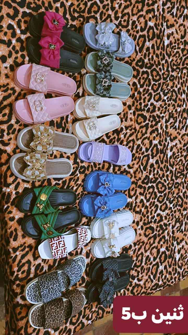 مستعمله نضيفه كلش  للبيع ثنين ب5 
بس ام كارتونه الواحد ب5 
بلحريه الاولى يم كباب ابو علي 
*********** بي واتساب
