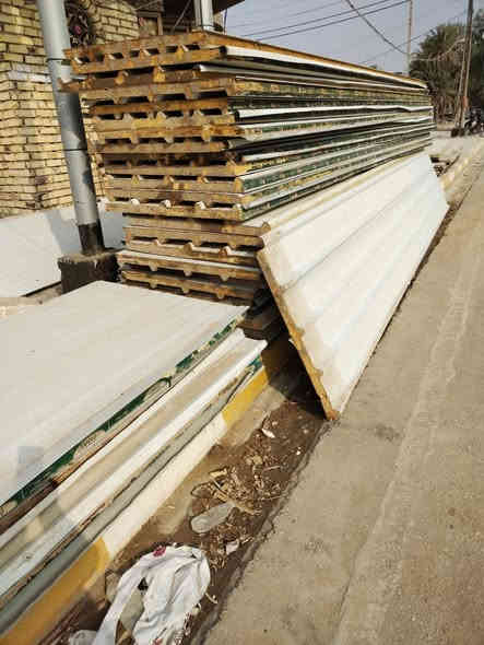 السلام عليكم سندويج مستخدم للبيع الستفسار على هاذه الرقم *********** ***********
