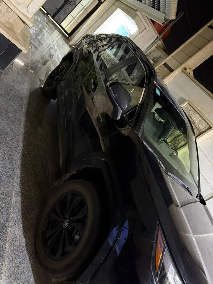 بيع مستعجل سعر ١٩٠
مديل ٢٢

للاستفسار الاتصال على الرقم ***********
