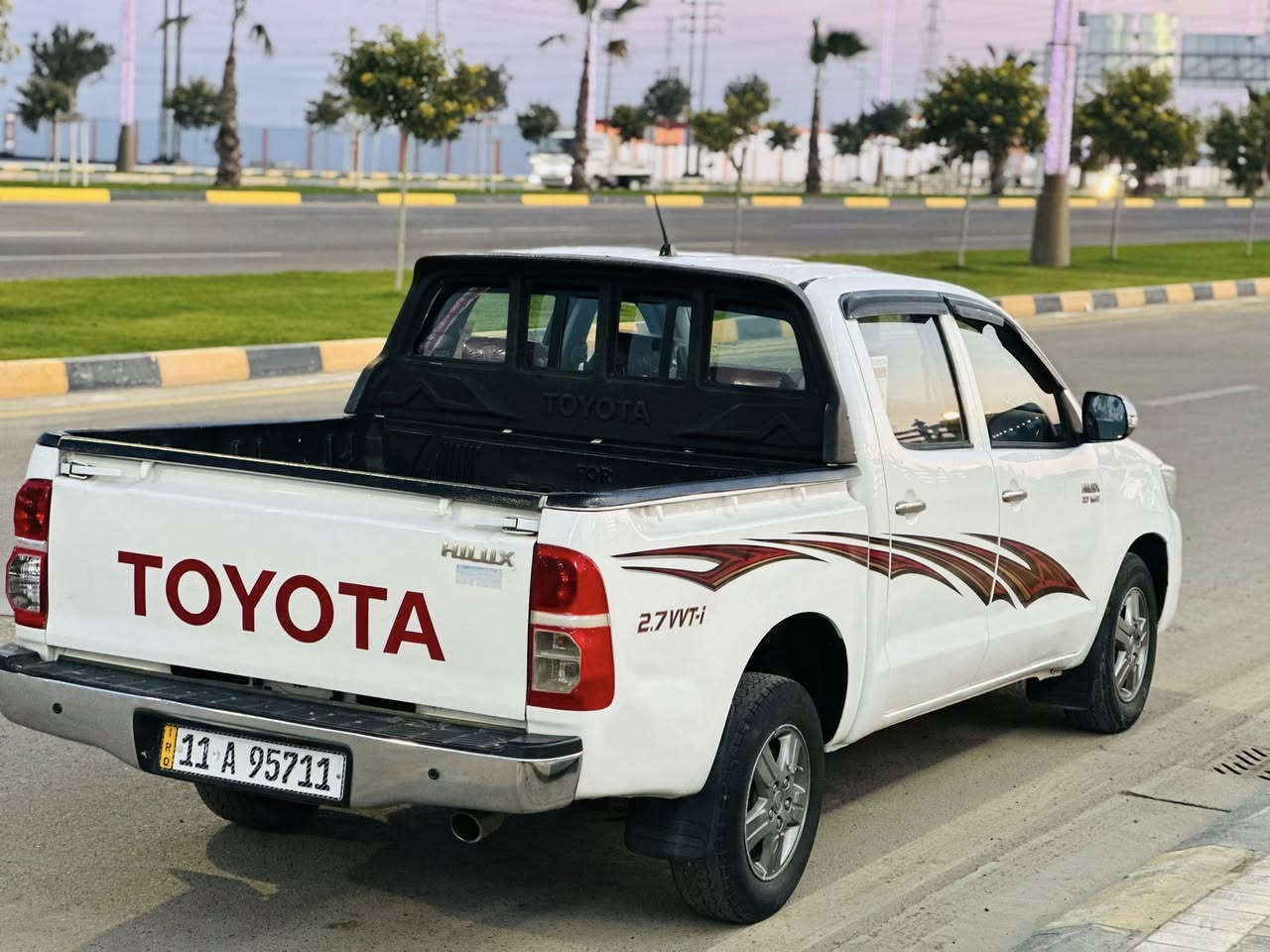 السلام عليكم.    للبيع بيكم.      موديل2014
رقم بغداد.    دولي.      تحويل مباشر.    

ساير.   كويتي.   شاصي 19
اوتماتيك.     باب اول.   

صبغ قطعتين.   والباقي مكفول. 
مكفوله من الدواخل.    شرط الفحص 

كير.     محرك. صدر.   تبريد. 
جاهزه من كلشي.   الك الفحص 

السعر.  188. $. وبي مجال للطيبين 
رقم هاتف.  ‭٠٧٧٣ ٨٥٩ ٩٢٨٤‬
مكاني.  الفلوجه.  قرب الموظفين.
