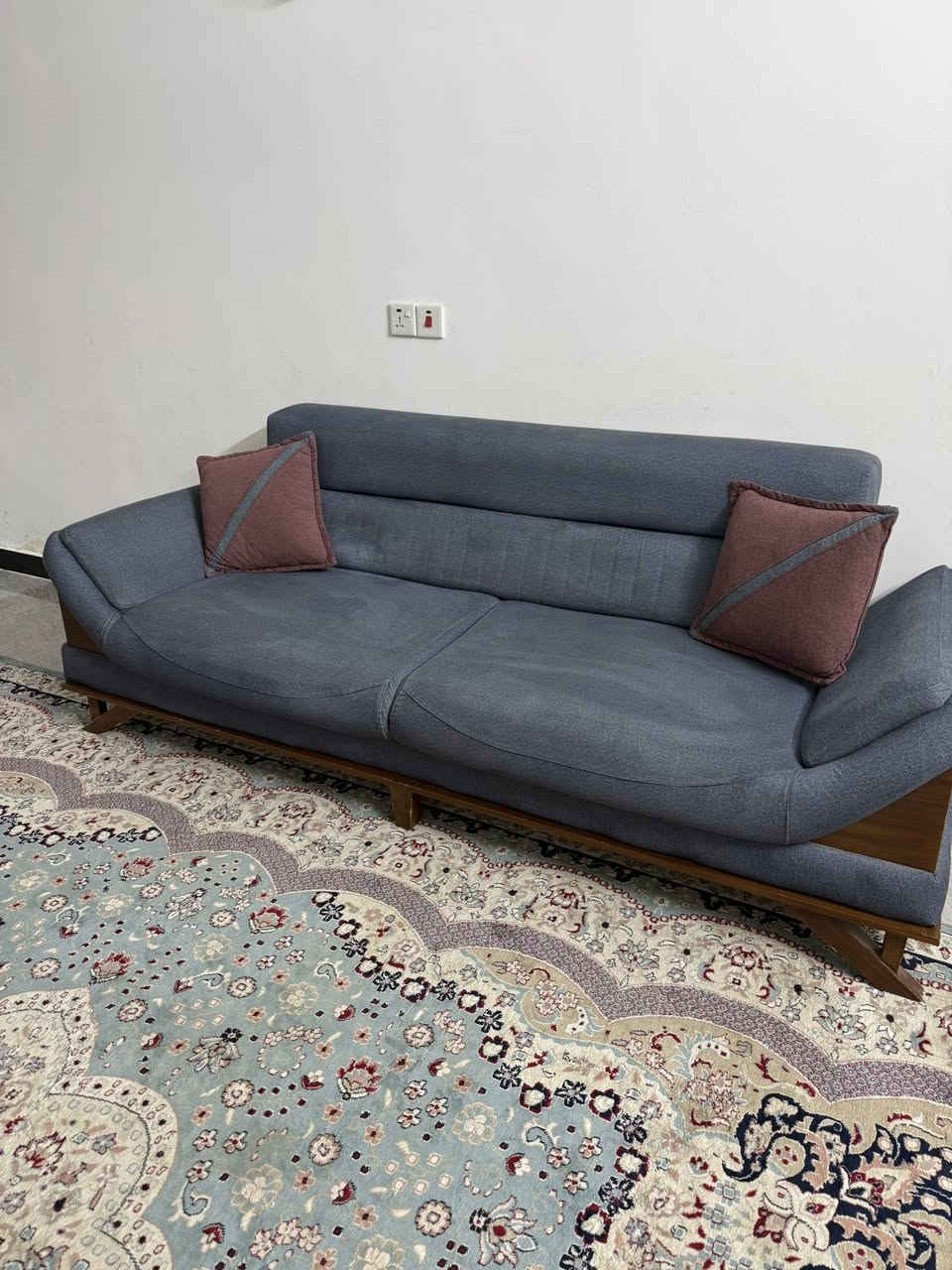 تخم للبيع ب350وبي مجال بسيط


**إذا كنت صاحب هذا الإعلان وتريد حذفه لأي سبب، رجاءا أرسل رسالة إلى الدعم الفني**