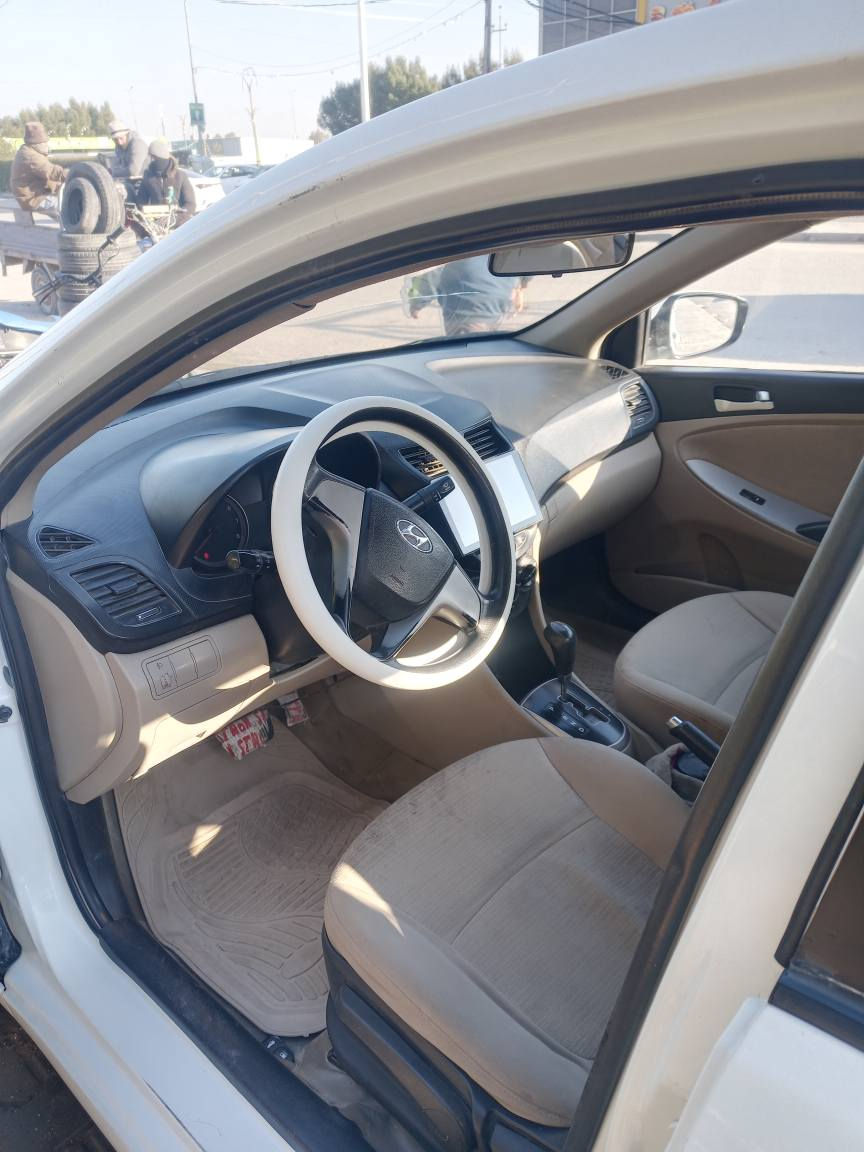 سلام عليكم اكسنت مديل 2016 خليجي محرك 1400 كفاله بيها فقط دوسه وحالوب قليل السعر 87 مكان السياره نجف
*********** النجف, العراق
