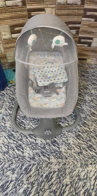 هزاز كهربائي • استخدام شهرين • نظيف