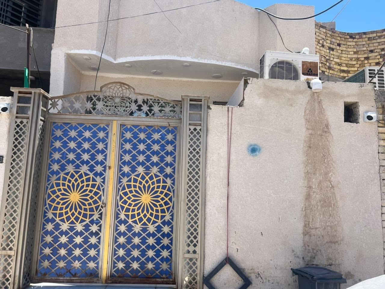 بيت للبيع – النهاوند الثالثة
خلف حسينية دمعة رقية

▫️ المساحة: 100 متر

▫️ بناء حديث

▫️ طابق واحد

▫️ موقع مرتب وقريب من الخدمات

للاستفسار اتصل على الرقم ***********
