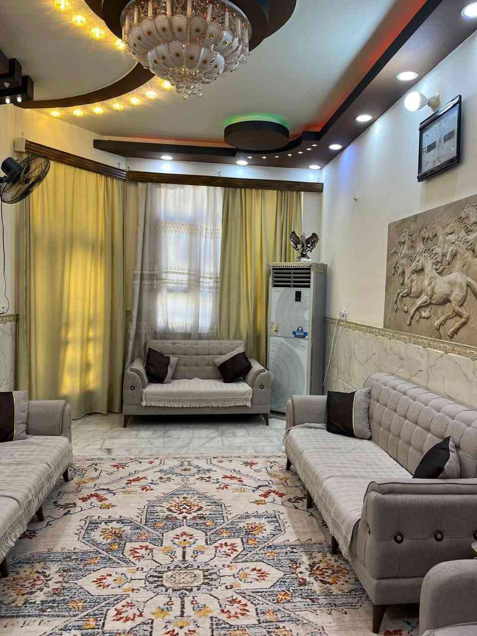 السلام عليكم
بيت للبيع طابقين 175م حديث طابو صرف 4غرف نوم السعر 350 في حي القادسيه قريب ع الشارع العام كلشي متوفر مدارس و سوق قريب يبعد عن الامام 3 كيلوات متوفر كيات 500دينار لولايه الرقم ***********
