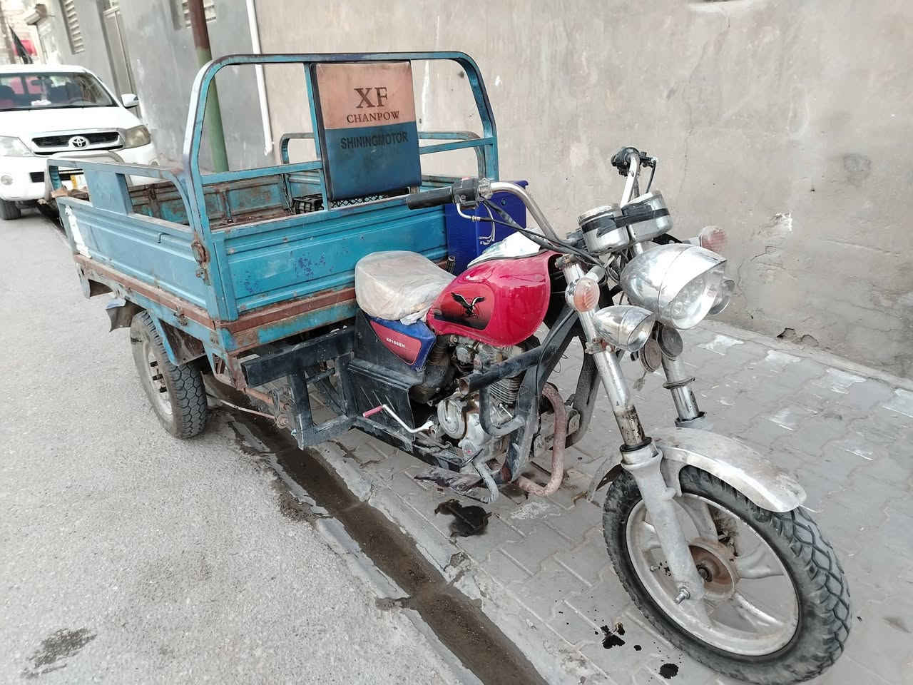 سلام عليكم
ستوته جمره للبيع مكفوله جاهزه 2014 أوراق اصولي
تخم تاير جوبلس محرك ستوني مجفته بعده ع سحك
المكان كوفه حي ميسان
رقم ***********
