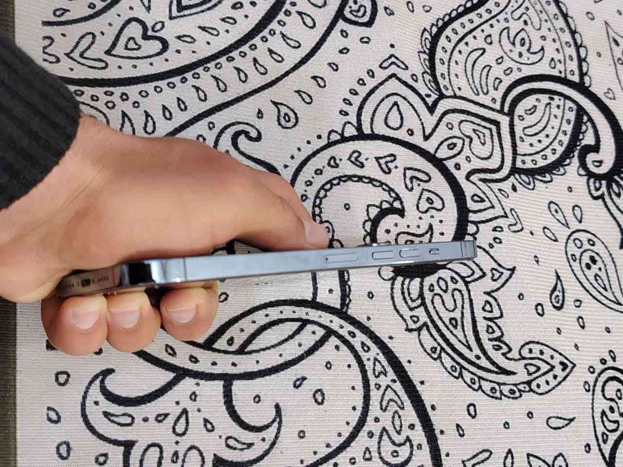 يالله🧡 
السلام عليكم 
13برو ماكس للبيع 
بطاريه 85
ذاكره 256
لون مميز بحري 
نموذج m أمريكي 
الجهاز وتر بروف 
تفحص وين ما تريد بلادي 
كامل ملحقات باكيت وكيبل 
المكان الأنبار الفلوجه 
السعر 680وبي مجال قليل 
***********
***********
