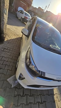 بيكانتو 2023 للبيع ابيض رقم اربيل خليجية  محرك 1400 سيارة جديدة  ماشية...