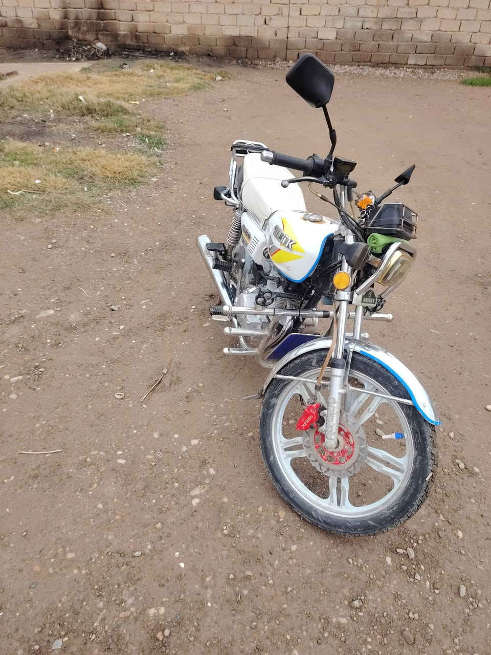 دراجة يراني سيفان موديل 2023 للبيع مكفولة من كلشي السعر 650 وبيه مجال الطيبين عنوان شهربان تفظل خاص و هاذة رقمي ***********
