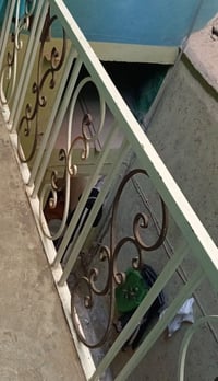 حديد ثقيل • درجة اولى • درج وممرات