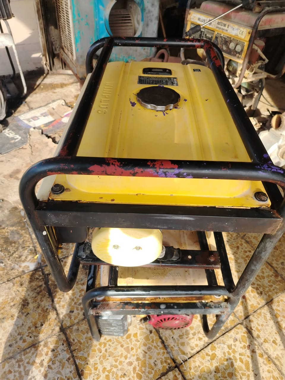 سلام عليكم مولد استره ابو الفيل ٣٧٠٠ الاصلي كلش نضيفه اخو الجديد لا مصلح ولا مفتوح ملف نحاس وبلاد شراي *********** #للجميع
