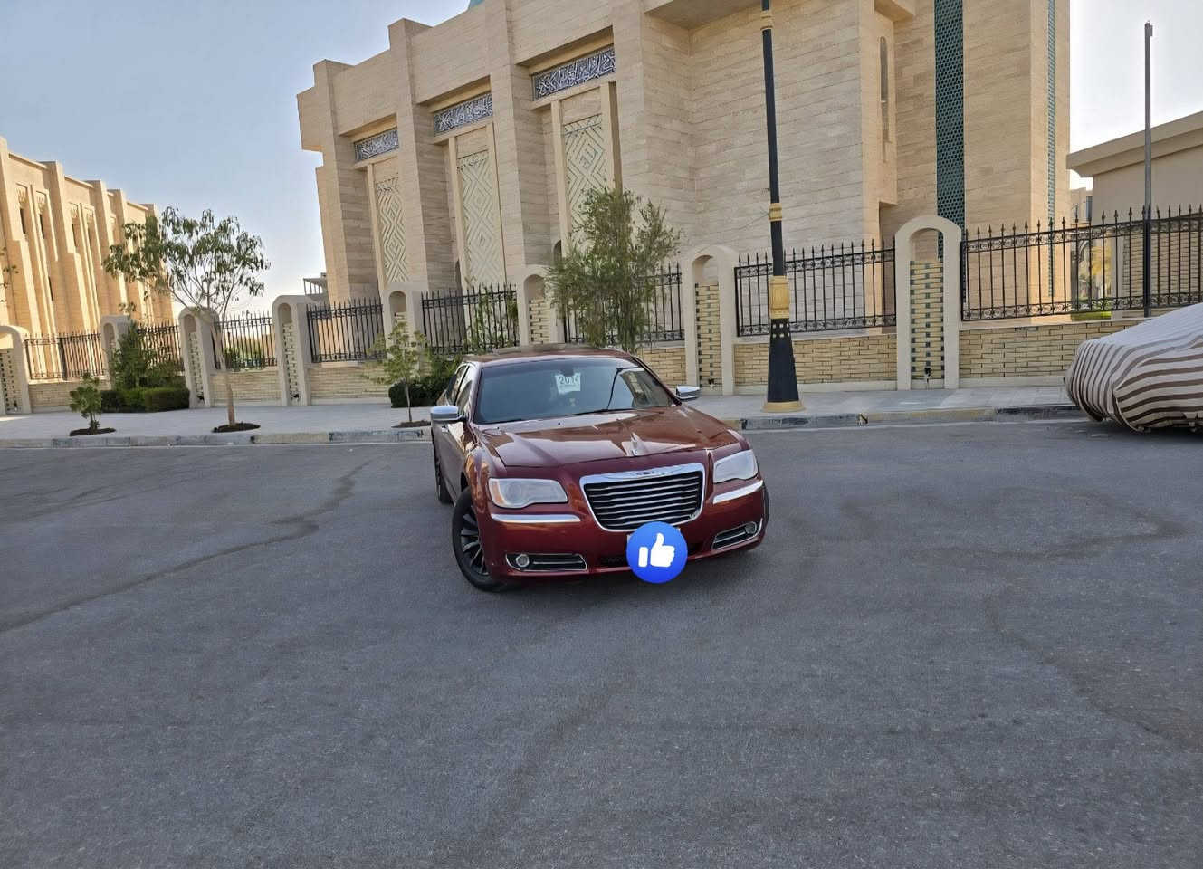 ٢٠١٤ اصل بانوراما 
محرك ٣.٦ 
ولا كلوب بالدشبول حجر بيئة موجود بلادي ماشية ١٥٥ الف
كير محرك كهرباء شواصي لغد ايرباك كله مكفول شرط الفحص
بجم كبس بيها باب خلف العبري وبيها شوي بارد
رقم بغداد الجديد باسمي 
سونار وحادث كل شي موجود خاص 
مراوس فقط شعندك مراوس جارجر لو جالنجر لو اوباما غير لون دزلي خاص 
***********
الديوانية
