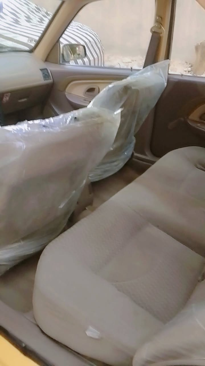 بيجو للبيع اكد للبيع موديل 16 راح اكتبلك كل التفاصيل حته من تقره ما تسألني فقط نحجي بالسعر...
1- أكد موديل 16 رقم بغداد 
2- كير ممتاز 
3- مكينه ممتازه اي تنقيص ما بيه 
4-تبريد ممتاز 
5 حديديه 90ب٪ 
٦ بيه صبغ نص باب مال سائق وبيه جاملغ مال سائق صبغ الباقي ما بي شي 
٧ تخم تاير جديد 
٨ غرفته نضيفه خير من الله 
٩ بيه منظومه غاز 
١٠ السياره داخله هزه 
١١ مكاني حله مركز 
١٢ السعر ٤٠ وبيه مجال لللشراي واني خادم اتصل وادلل *********** 
اخوان هاي تفاصيل السياره لتكلي شبيه وما بيه اترجاك كاتبلك كلللشي
