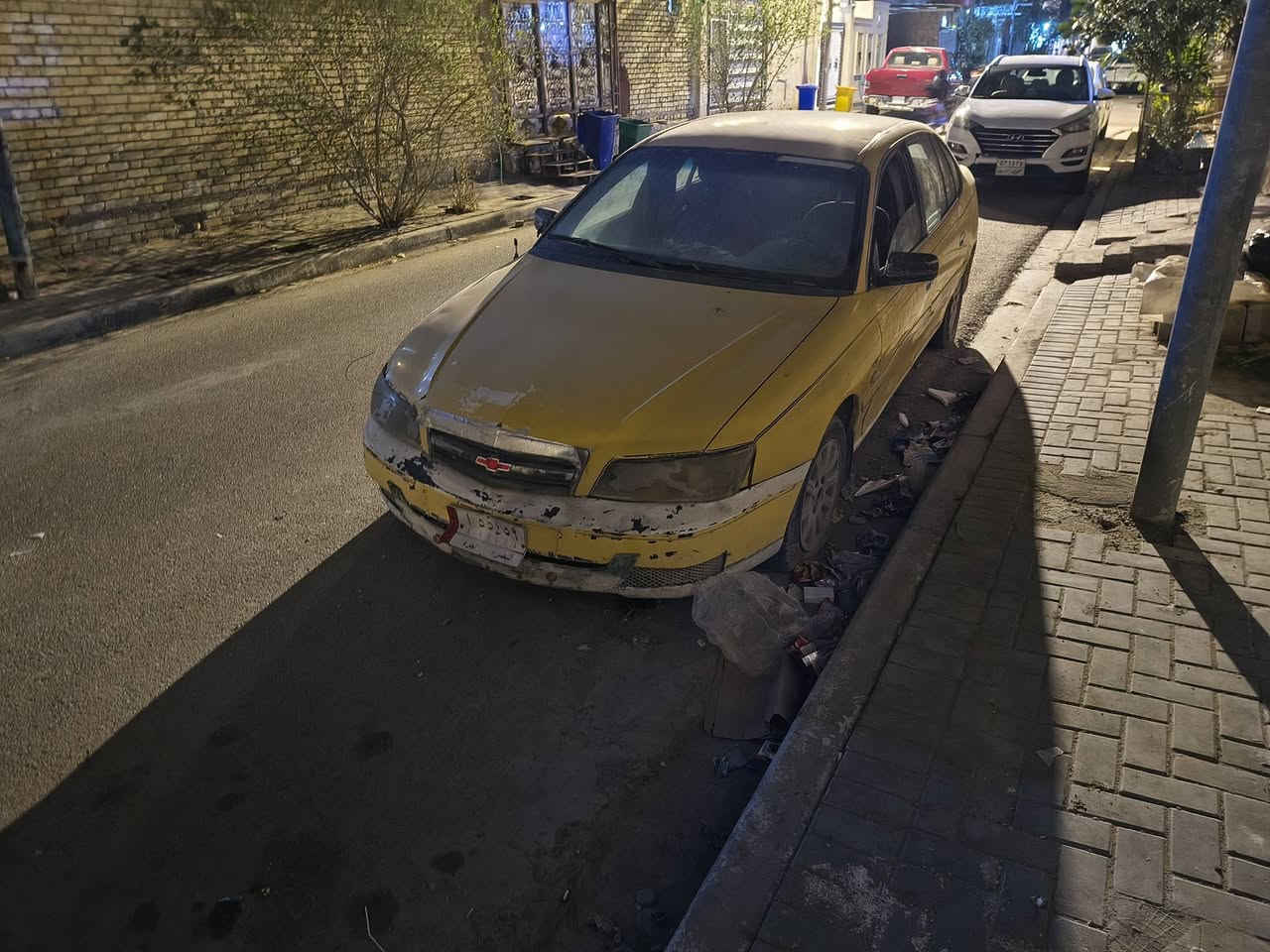 كابرس موديل 2006 محرك بطه 2اونص سيارة شغاله رقم بصره ابيع تسقيط مكاني بصره ***********
