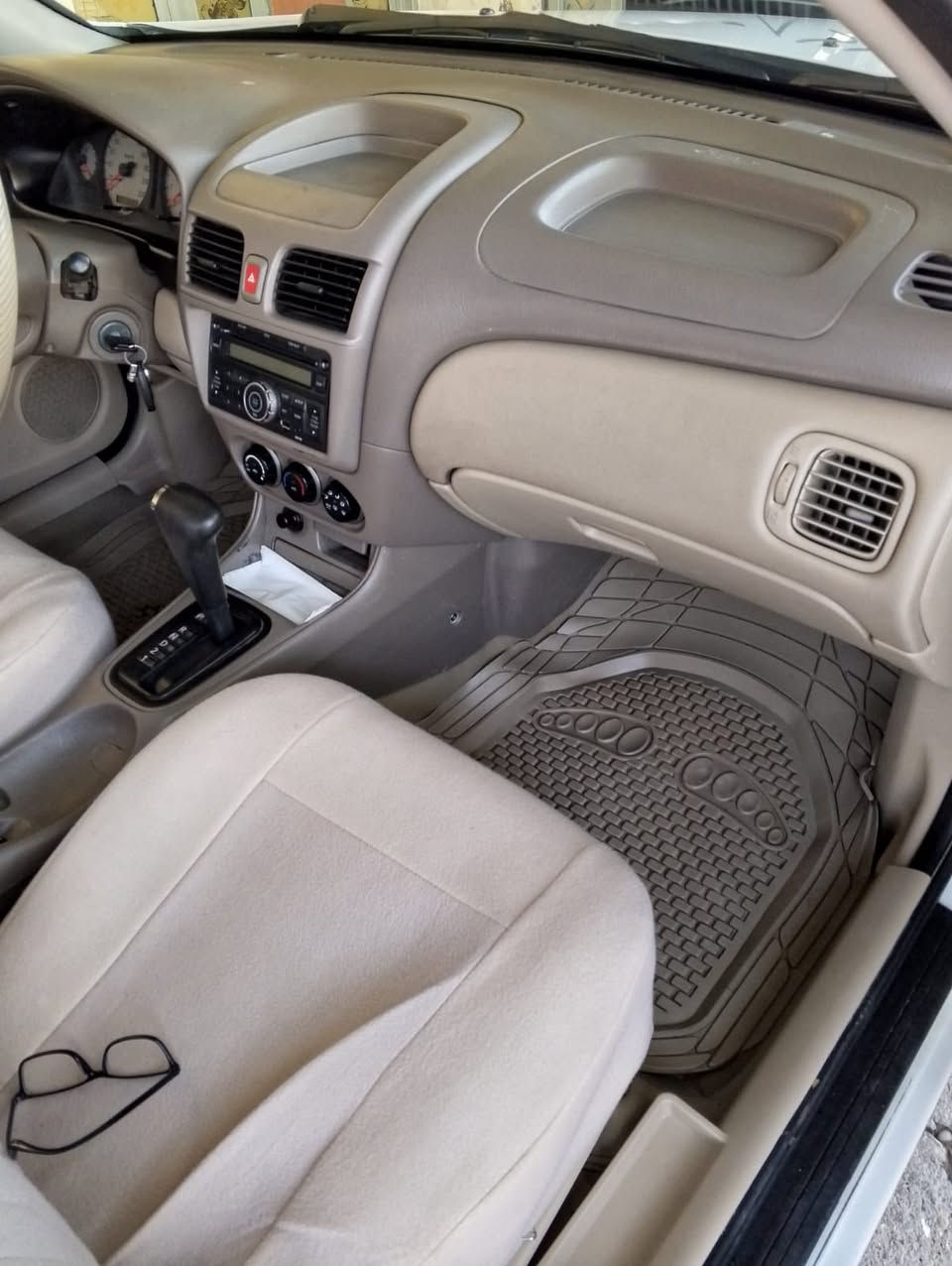 السلام عليكم
نيسان سني ياباني اصل محرك اسود 
سياره جديده 
رقم بغداد
تخم تاير وصدر جديد 
كير محرك شركه 
سونار موجود خاص 
السعر ١١٧
مكان الخالديه


**إذا كنت صاحب هذا الإعلان وتريد حذفه لأي سبب، رجاءا أرسل رسالة إلى الدعم الفني**