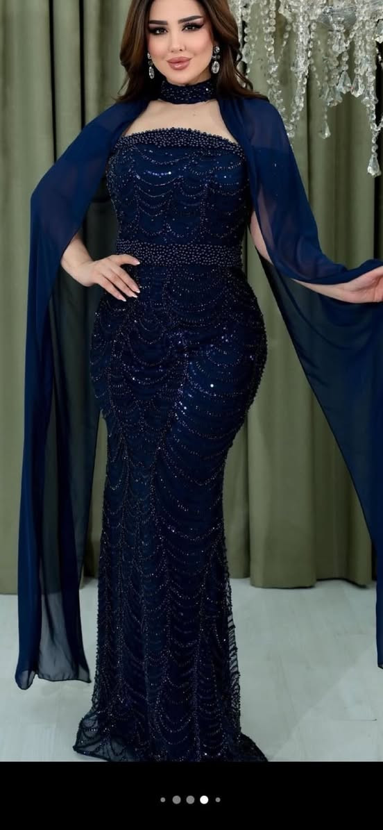 مرحبا بنات
عندي ذني الفساتين للبيع السمائي ٣٦-٣٨ ملبوس مره وحدة يجنن باللبس اخذته ١٥٠ أريده ٨٥ من ريتال 

الثاني النيلي اخذته ب ١٥٠ اريده ب ١٠٠ من روما فاشن قياس ٤٢ وسويتله وصلة تعراضه وبي حبل هم  يلبس اكبر يعني والوشاح مالته كله مشغول لؤلؤ بلون الفستان 

الفستانين بيهم مجال 🤍💙


**إذا كنت صاحب هذا الإعلان وتريد حذفه لأي سبب، رجاءا أرسل رسالة إلى الدعم الفني**