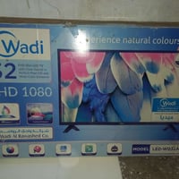 شاشة من شركة وادي الرواشد  Wadi Al-Rawashed حجمها 32  مواصفاتها كدامك ...