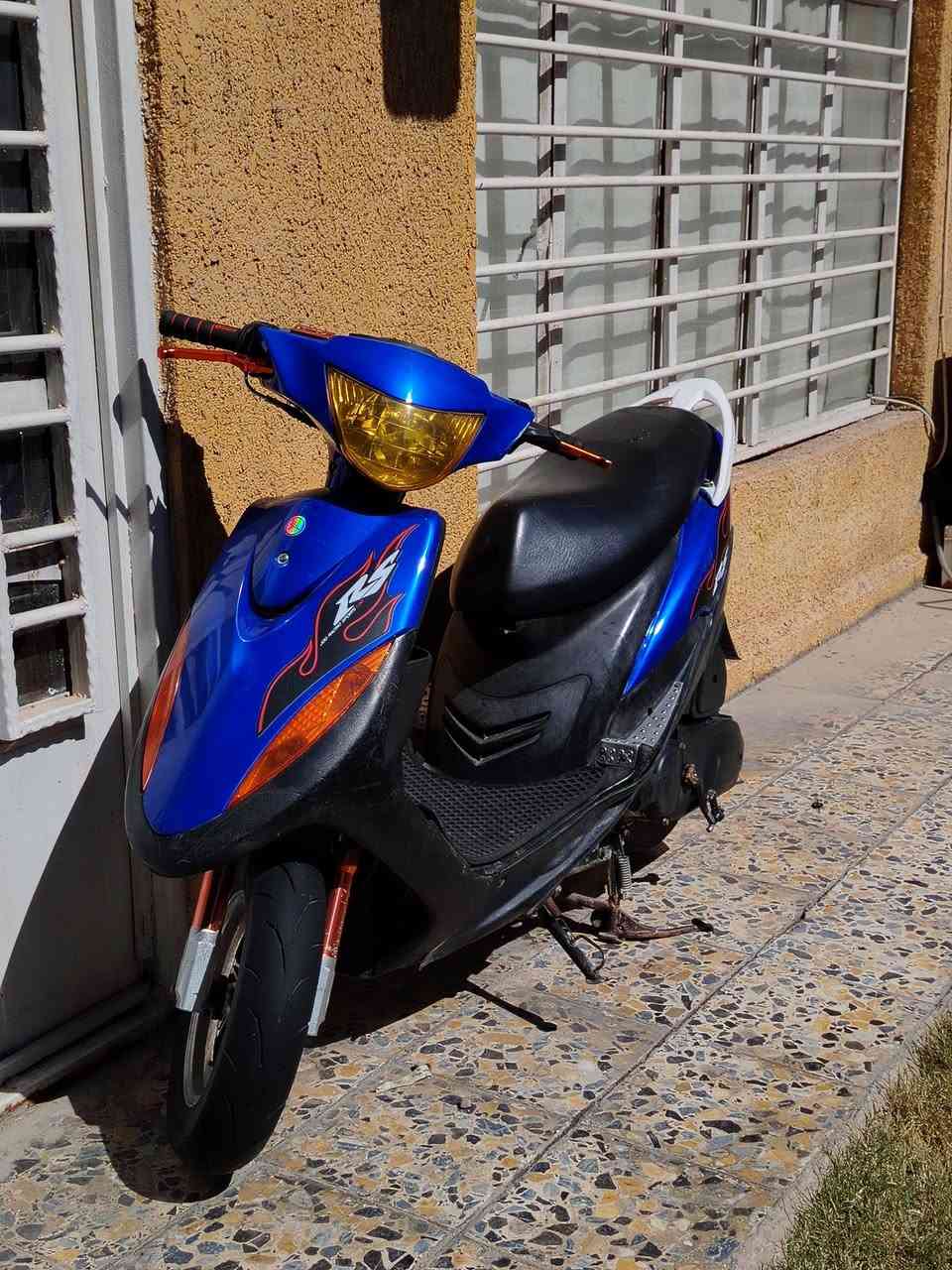 سلام عليكم دراجه ماكس عدله
دراجه مزوده
دبل رياضي
فج وصينيه
ويل +تايرات جلاتين
قطره دهن
قبق فلاوين nsy
صالنصه Fm
قبق عنبار nsy
عداد إلكتروني
كلجات رياضيه
اشاير +بكلايت
دراجه بوشه 55 +سلف رياضي
دراجه شلعه ومعدل 
سعر ٥٠٠ وبي مجال
عنوان بغداد الدوره ابو دشير
***********
