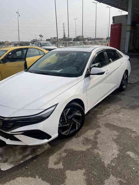 السلام عليكم النترا هايبرد 2024 فول موصفات ماعدا الكشنات وارد كوري مو تجميع ماشيه 13الف كيلو بعدها زيرو بدون ايرباك شاصي لغد كير مكينه كفاله حادثها جاملغات ثنين وشخوط صور الحادث موجوده مكاني بغداد سعر 152ورقه وبي مجال بسيط رقمي ***********
