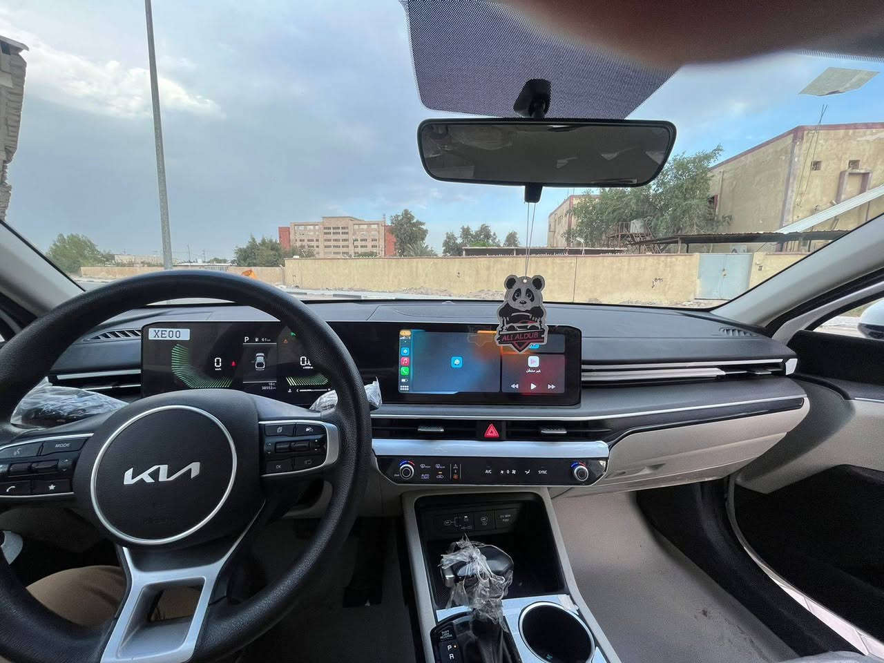 للبيع K5 مديل 2024 خليجه سياره سابقن كفاله عامه حته من لبارد صار بيها حادث بل بصره سياره جديده كلش كارتون حادثها بدون ايرباك بدون بارد سياره  كلش حلوه مكاني البصره السراجي رقم اربيل ممشه سياره 36 الف كيلو ***********
