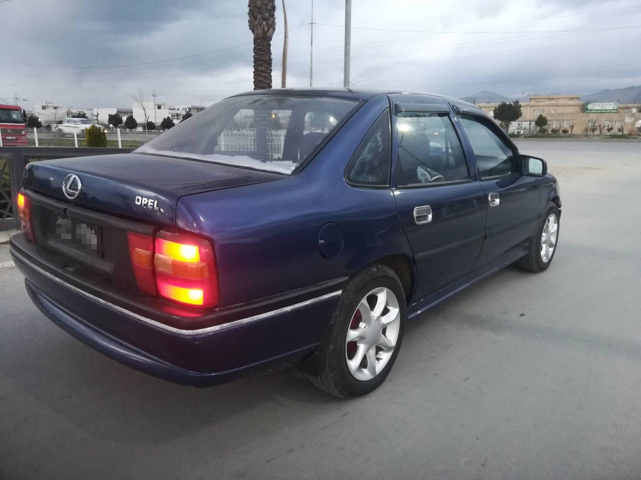 ئۆپڵ ڤیکترا مۆدێل۹۱ئاڕم پلاستیک سلێمانی مەکینە۱٨گێرعادی قفڵ مرکزی  بێ خایس سەرەدەبڵی چاک نەکراوە گێروو مەکینە موسو بڕاوە ئاڕم ئەوەلیات بەشەرت


**إذا كنت صاحب هذا الإعلان وتريد حذفه لأي سبب، رجاءا أرسل رسالة إلى الدعم الفني**