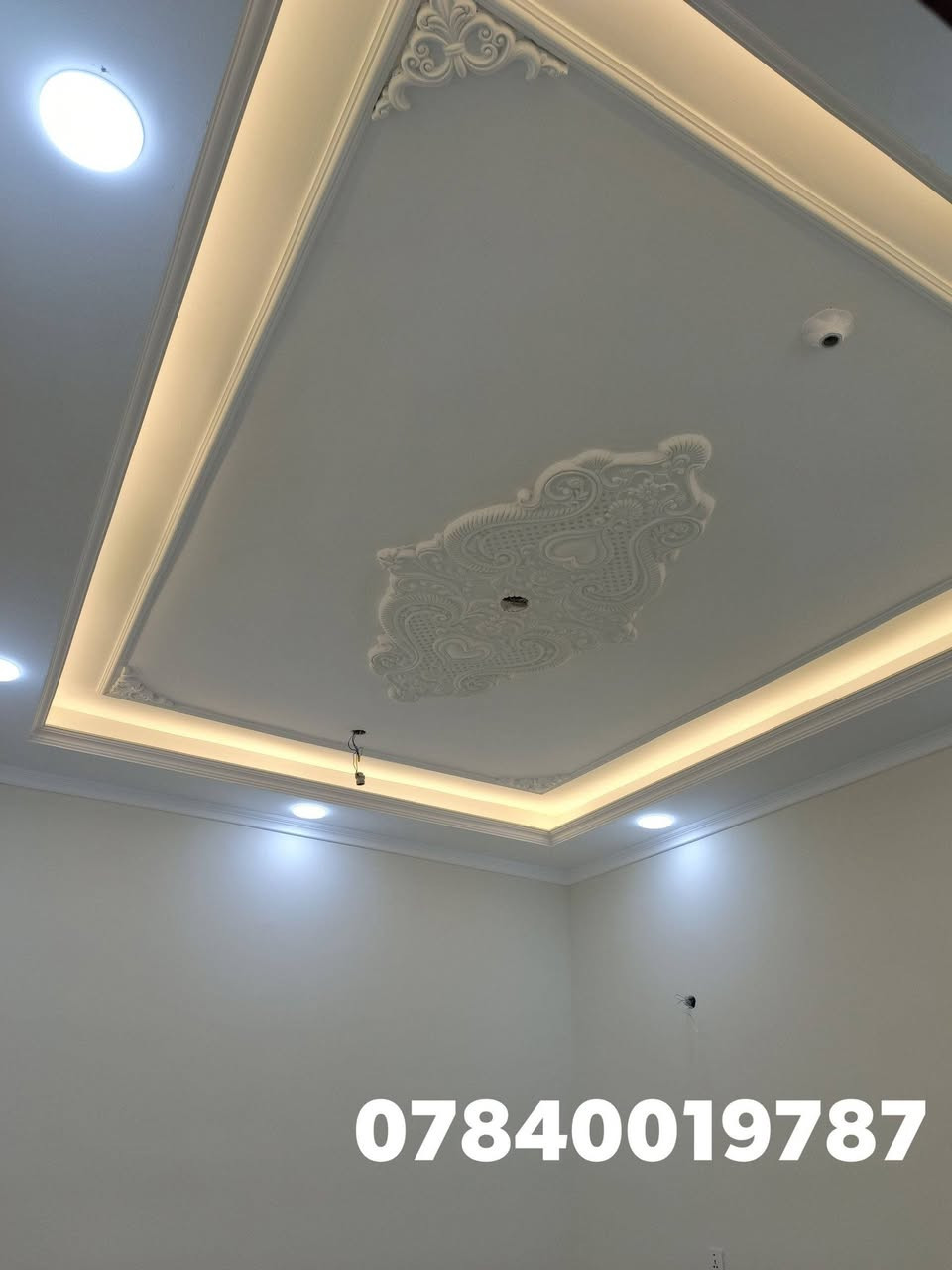 سلام عليكم 
#ناصريه #ديكورات #ملكي #الجيمع 
  
#كادر صباغين متفرغين نشتغل جميع #الديكورات بانسب آلسعار . انتصل ***********
