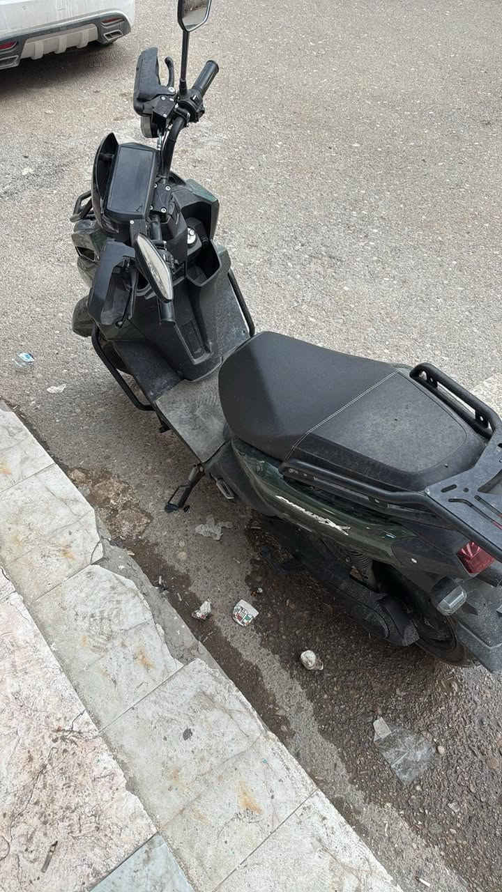 دراجة شحن للبيع 
نوع ( اباتشي) موديل 2024 
دبلات بحالة جيده بريك هايدروليك 
البطارية بحاله جيدة 
للتواصل على هذا الرقم ***********
