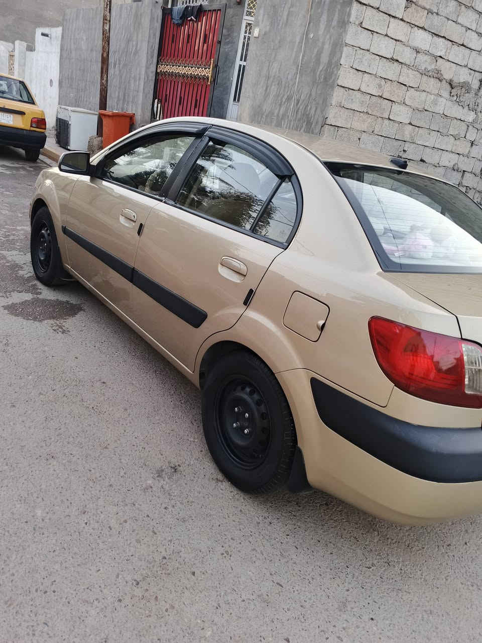 سلام عليكم كيه ريو 2009 رقم جديد مكينه كير تدفه تبريد مكفوله سياره 85بيه مجال ***********
