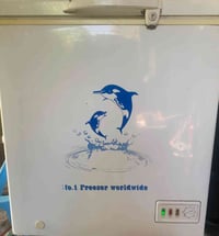 مجمده نظيفه هذا الحجم البيع 07702545253