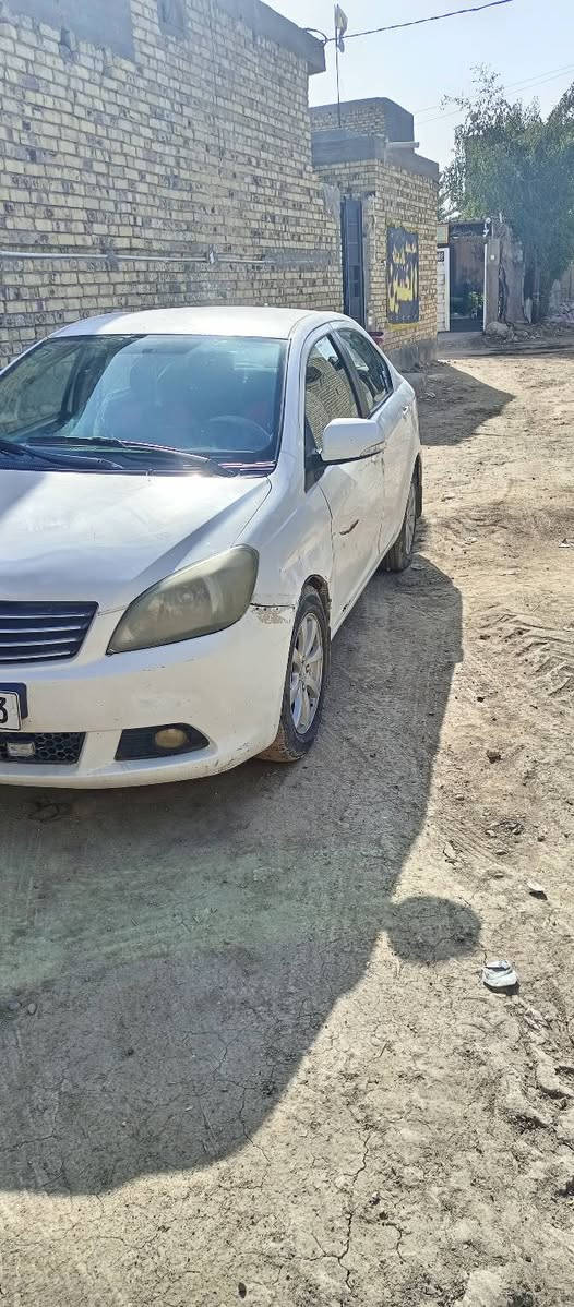 السلام عليكم للبيع فولگس موديل 2012 مكان السيارةبابل الحله بيها مكينةة. گير كورلا باقي التفاصيل بالسونار السعر 38 وبيها مجال بسيط للاستفسار *********** رقم صاحب السيارة غير متواجد ع فيس
