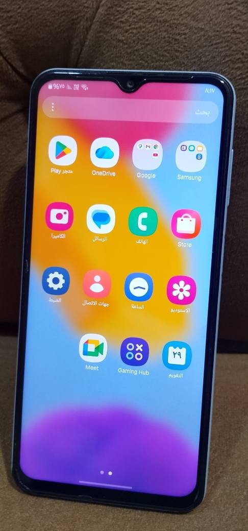 تلفون للبيع ب100 وبيه مجال *********** تلفون مال بيت نظيف ذاكره 128
