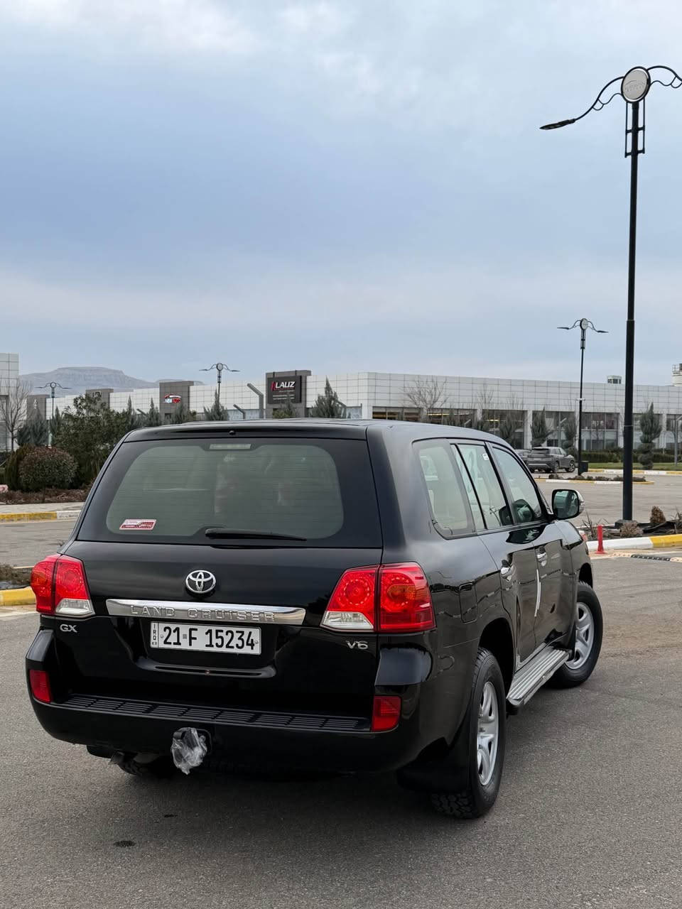 ‎(بِسْمِ اللَّـهِ الرَّحْمَـٰنِ الرَّحِيمِ ) 🕋
Land crozer ..2013📦✅
مواسەفات ..GX
سەلاجە-هۆک فڵچە-تەبریت مەرکەزی-ئاوێنەئیشارەت-بلاجیکتۆر-هتد....
سەیارەکە ماشااللە زۆرجوانە یەکپەڵەبۆیاخی هەیە لەگەڵ دە عەمێکانی سەقفی کەمێ کاڵبونەوەی هەیە گێرومەکینەی نە کراەتەوە بەشەرت ١٩٠٠٠٠هەزری هەقیقی ڕۆشتوە
سەنەویو ڕەقەمی تازەیە سعری ٣١٥$و مەعمەلە 
***********
*********** السليمانية, العراق
