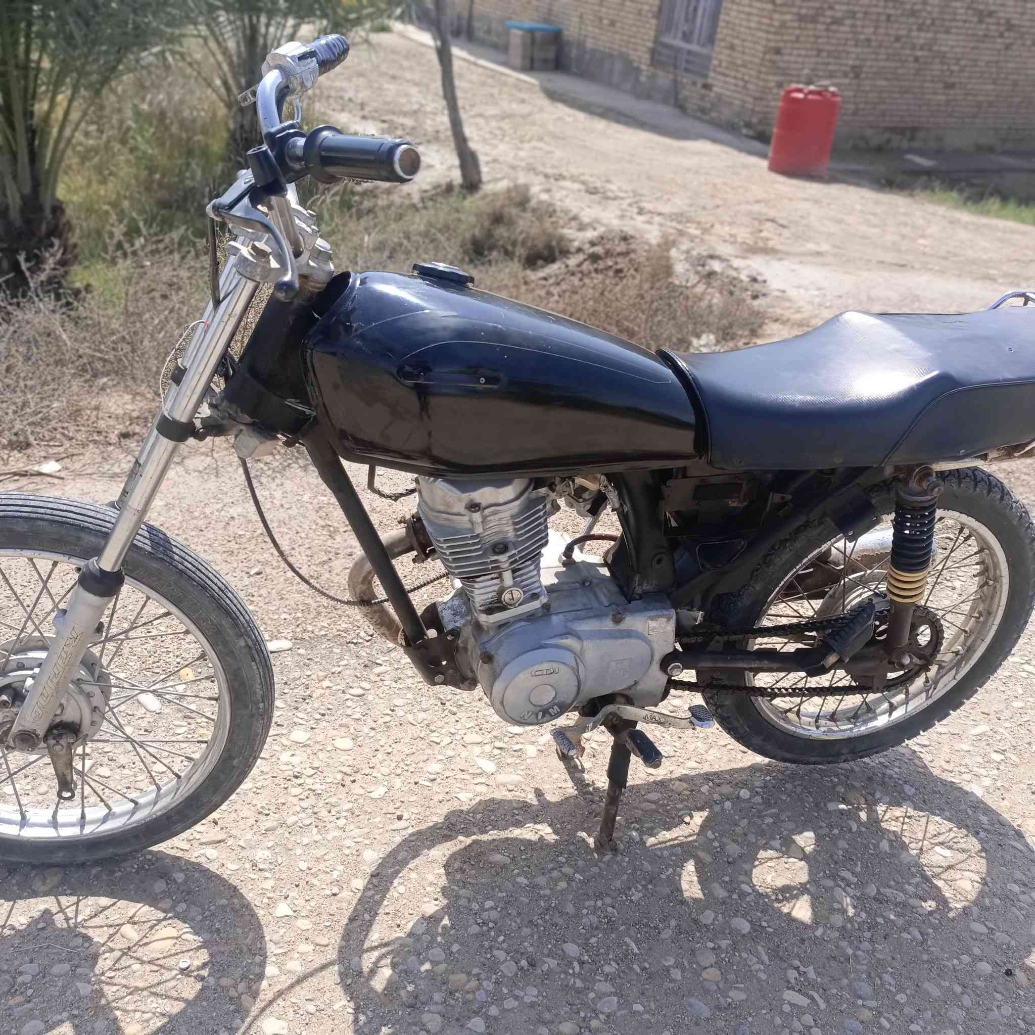 دراجه للبيع بدون اروق سعرها 350وبيها مجال


**إذا كنت صاحب هذا الإعلان وتريد حذفه لأي سبب، رجاءا أرسل رسالة إلى الدعم الفني**